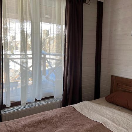 Готельно-Ресторанний Комплекс Кичера Volovets Exterior foto